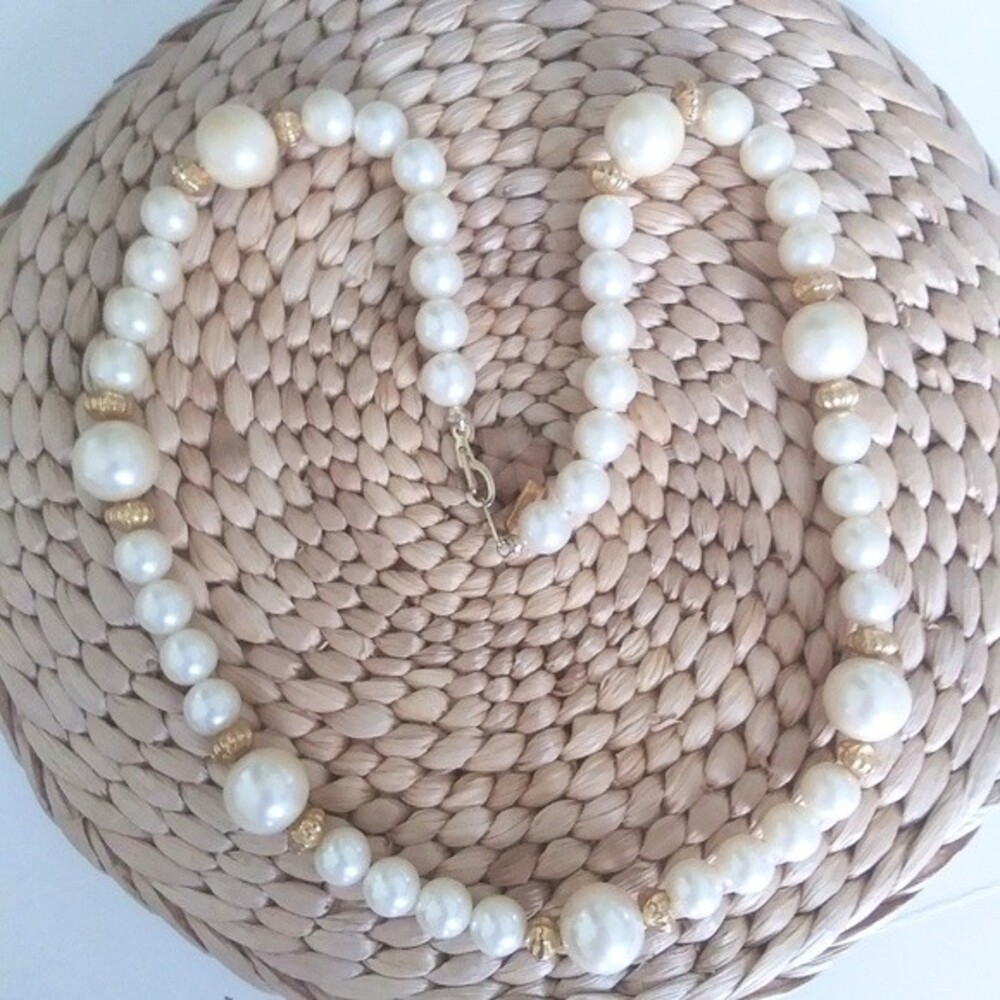 Vintage Marvella Gold Tone Faux Pearl Bead Strand Necklace 18" Classic Retro